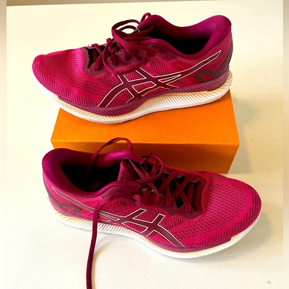 Asics Shoes - ASICS Running Shoes Size 11.5